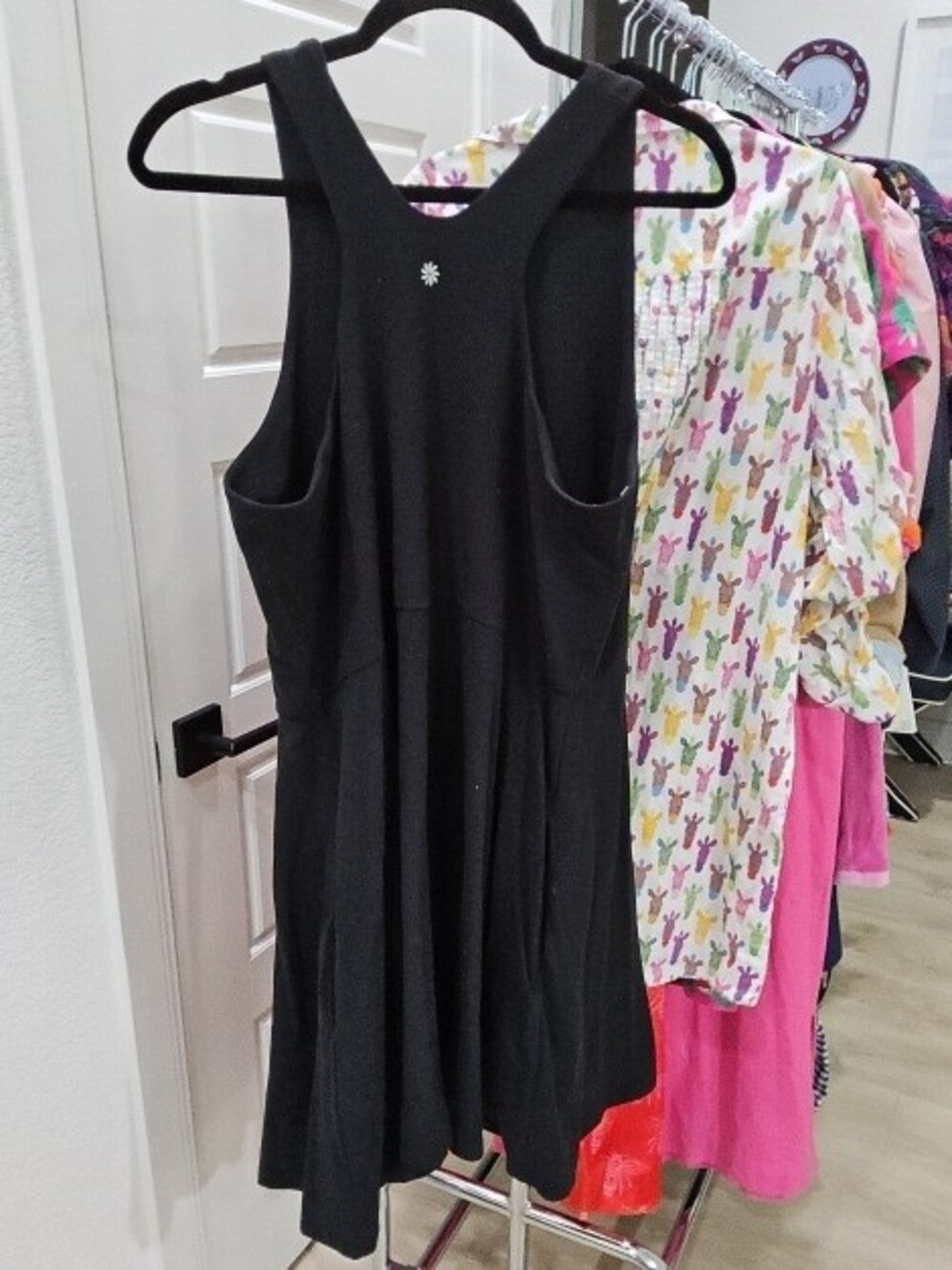 Athleta Black Sleeveless Fit & Flare Dress - Picture 2 of 3